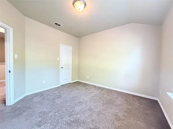 $2,300 | 304 Basil Street, Garland, TX 75040