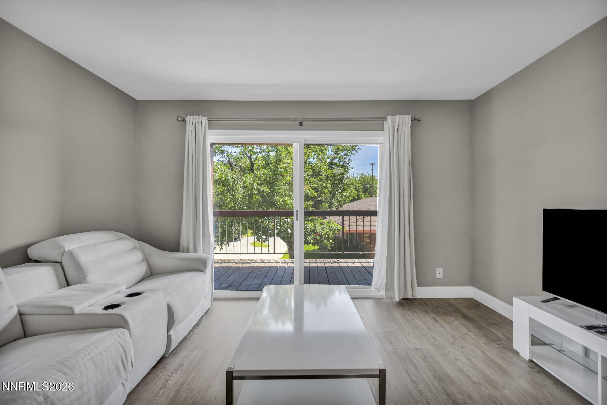 1000 Beck Drive, Unit 272 Reno, NV 89509 - Photo 4 of 52 19-web-or-mls-1000-beck-st-272