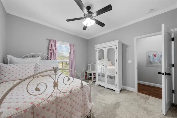 $465,000 | 717 Wintergreen Drive, Hewitt, TX 76643