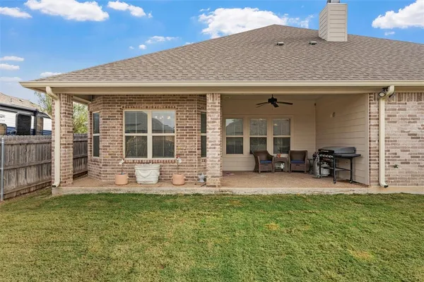 $465,000 | 717 Wintergreen Drive, Hewitt, TX 76643