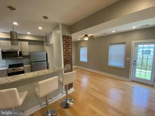 $1,595 | 1115 Winchester Street, Unit C, Fredericksburg, VA 22401