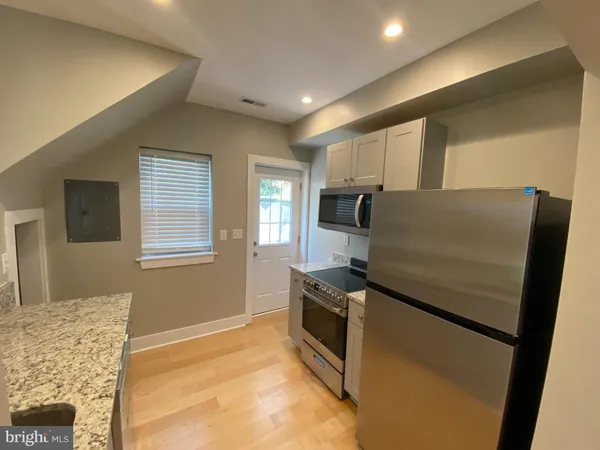 $1,595 | 1115 Winchester Street, Unit C, Fredericksburg, VA 22401