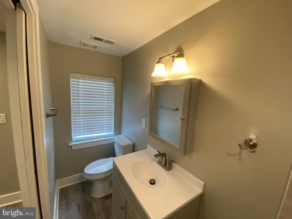 $1,595 | 1115 Winchester Street, Unit C, Fredericksburg, VA 22401