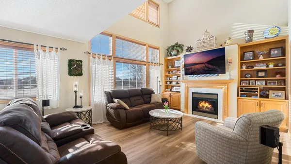 $529,900 | 10571 Karston Avenue Northeast, Albertville, MN 55301