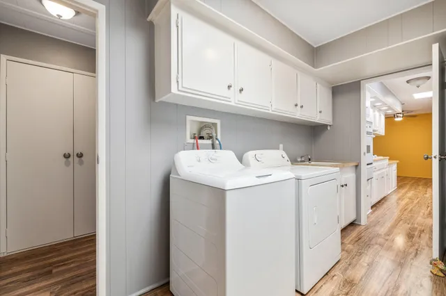 a view of a room with shelf