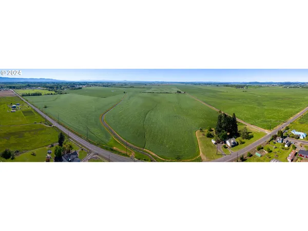 $1,475,000 | 28766 Highway 36, Junction City, OR 97448