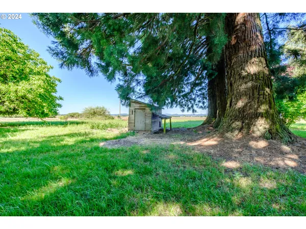 $1,475,000 | 28766 Highway 36, Junction City, OR 97448