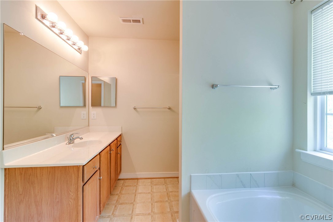 304 Silver Ridge Court Sandston, VA 23150 - Photo 19 of 39 Gallery Image 19