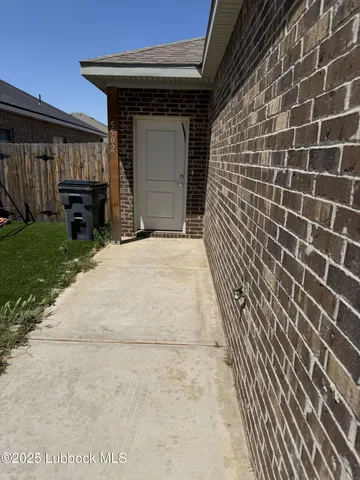 a entryway view of a house