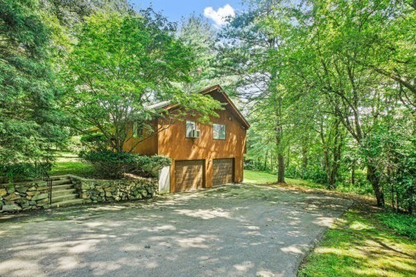 33 Hobbs Brook Road Weston, MA 02493 - Photo 15 of 24 Gallery Image 15