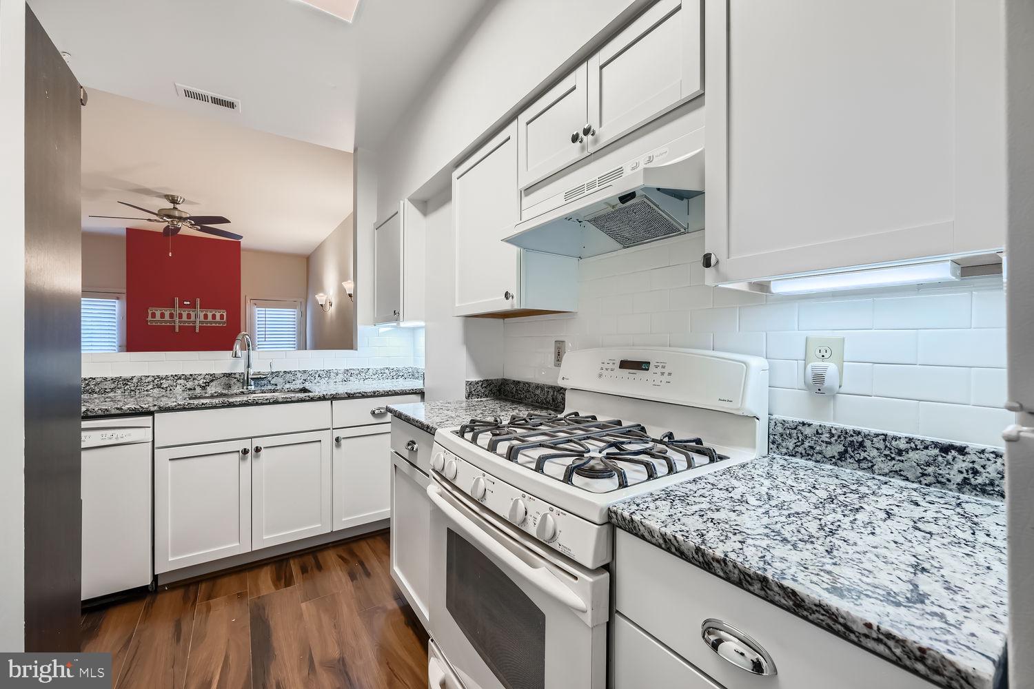 321 Scott Street Baltimore, MD 21230 - Photo 9 of 31