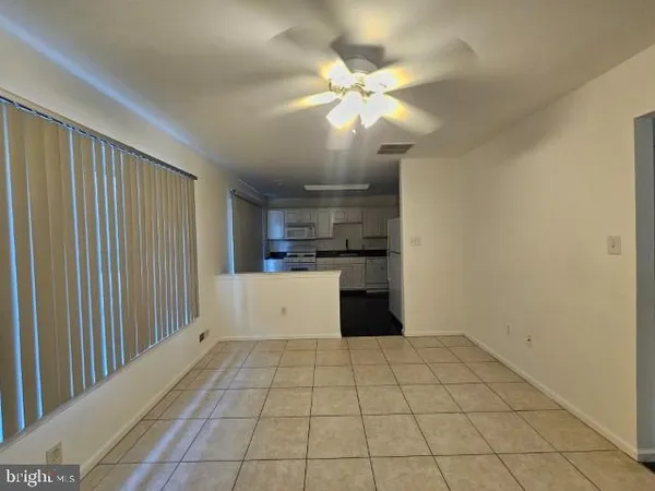 $2,850 | 1608 Beacon Hill Drive, Sicklerville, NJ 08081