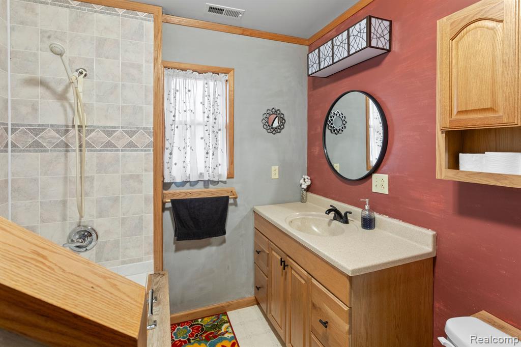 60650 Frost Road New Haven, MI 48048 - Photo 19 of 40 Gallery Image 19