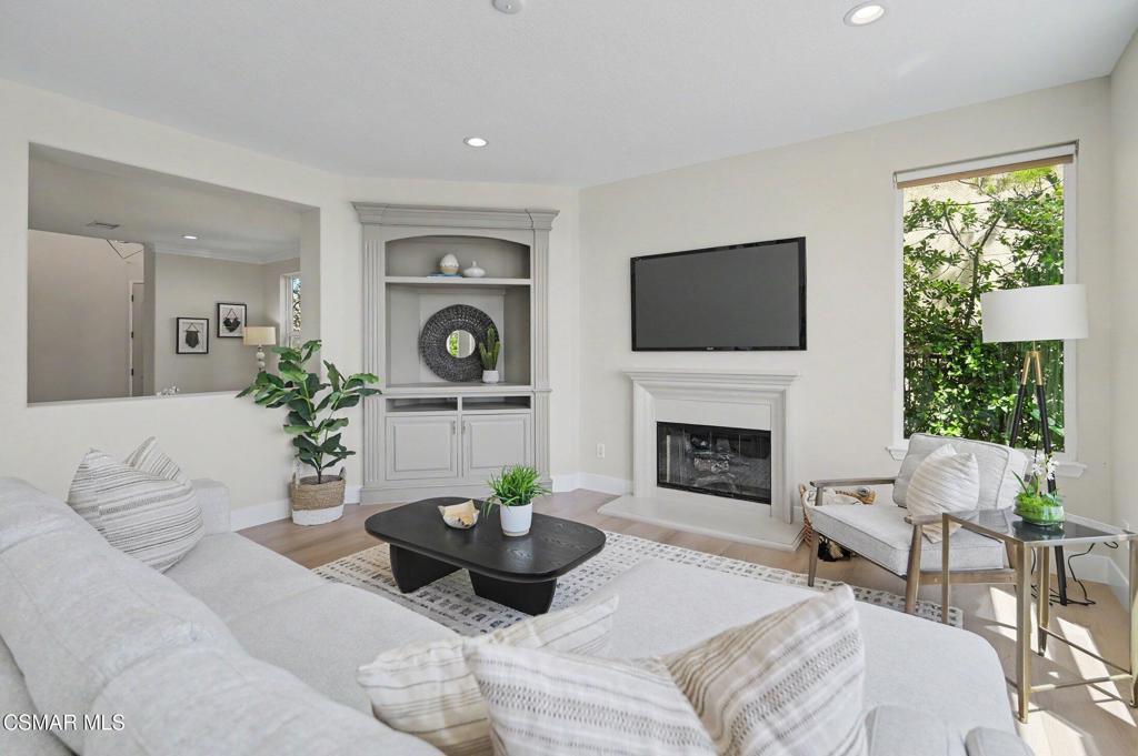20800 Sardinia Way Porter Ranch, CA 91326 - Photo 17 of 57