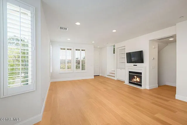 $4,200 | 4799 Via Altamira, Newbury Park, CA 91320