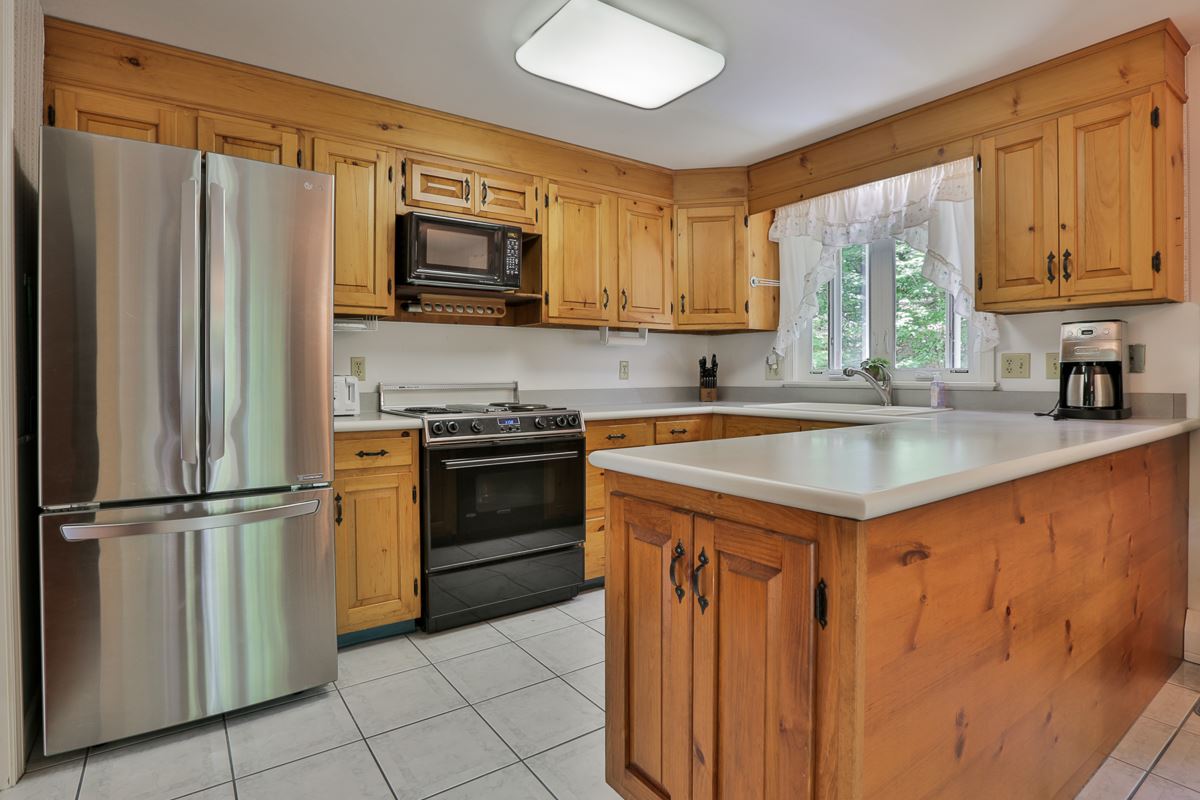 218 Colburn Road Milford, NH 03055 - Photo 14 of 22