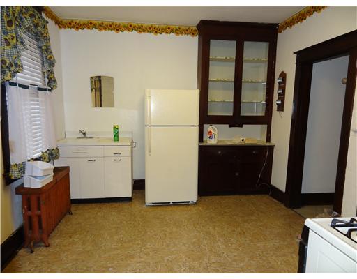 328 Ella Street McKees Rocks, PA 15136 - Photo 4 of 7 Kitchen.