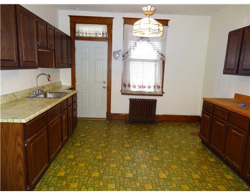 328 Ella Street McKees Rocks, PA 15136 - Photo 5 of 7 Kitchen.
