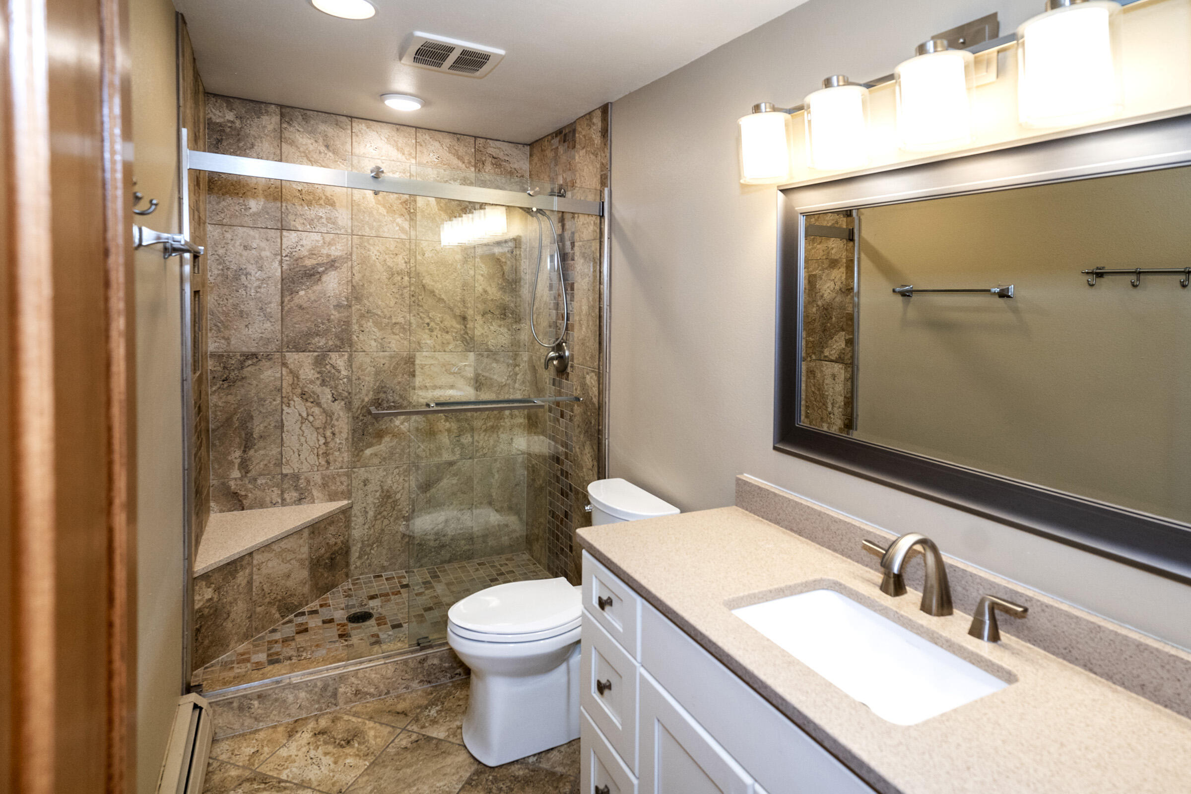 11937 West Appleton Avenue, Unit 14 Milwaukee, WI 53224 - Photo 31 of 64 Primary Bath