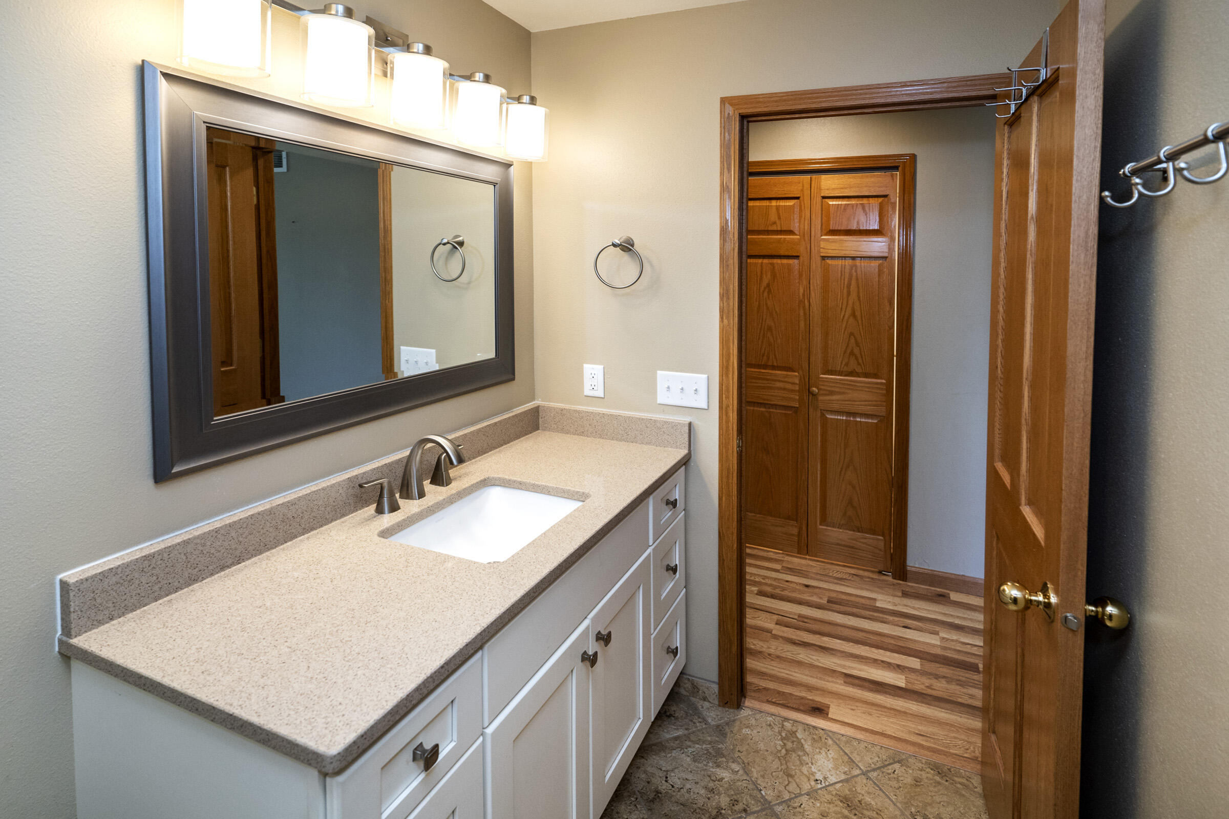 11937 West Appleton Avenue, Unit 14 Milwaukee, WI 53224 - Photo 33 of 64 Primary Bath