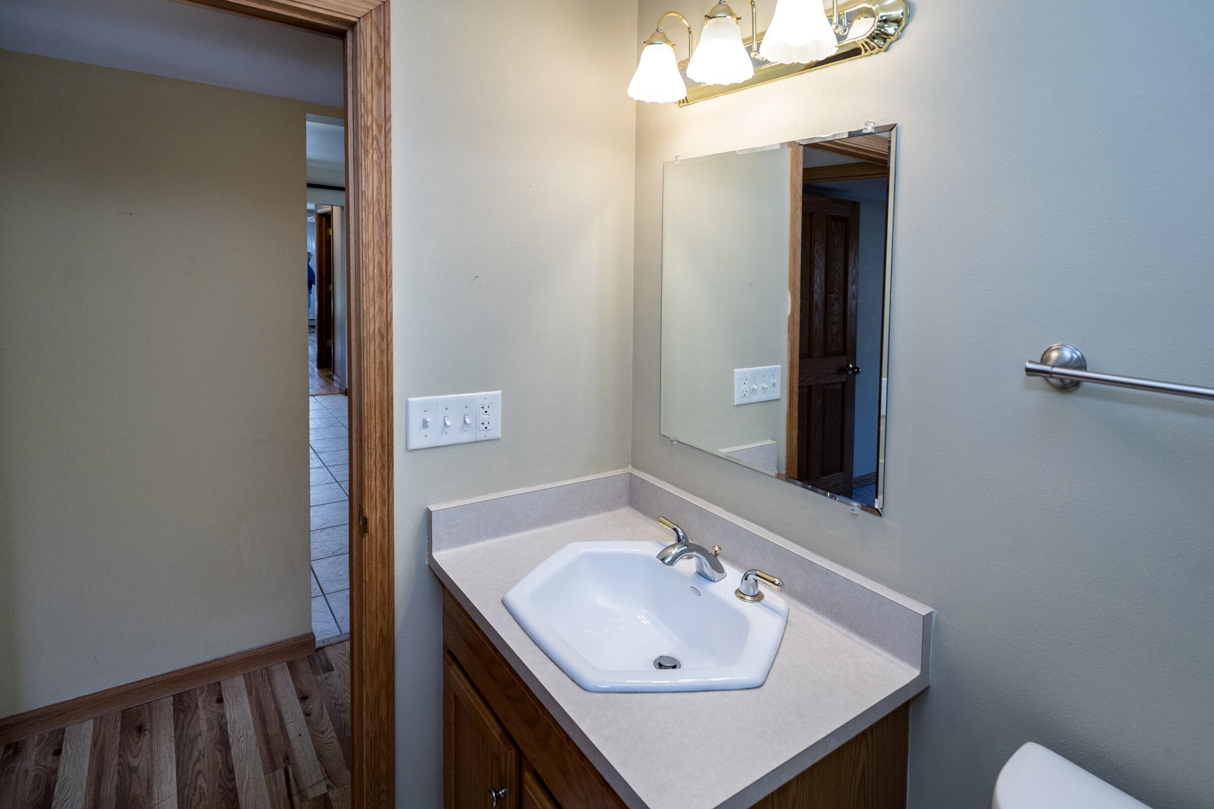 11937 West Appleton Avenue, Unit 14 Milwaukee, WI 53224 - Photo 46 of 64 Full Bath #2