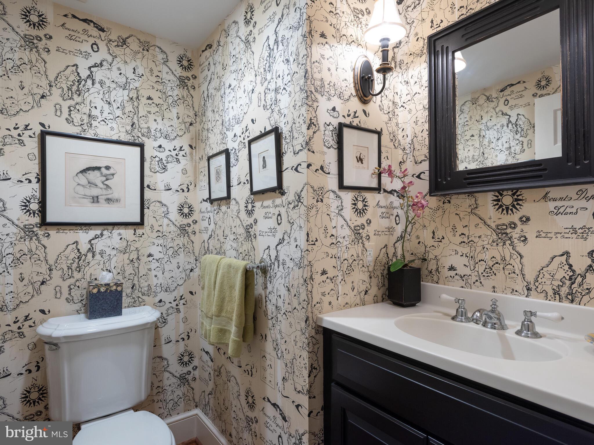 504 Scott Road Gladwyne, PA 19035 - Photo 13 of 33 Powder room