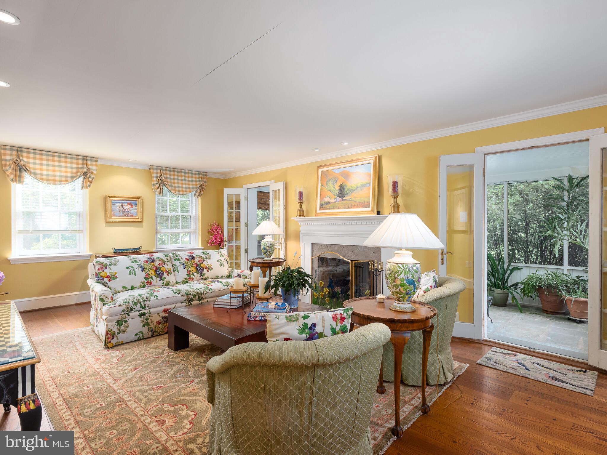 504 Scott Road Gladwyne, PA 19035 - Photo 7 of 33 Living Room