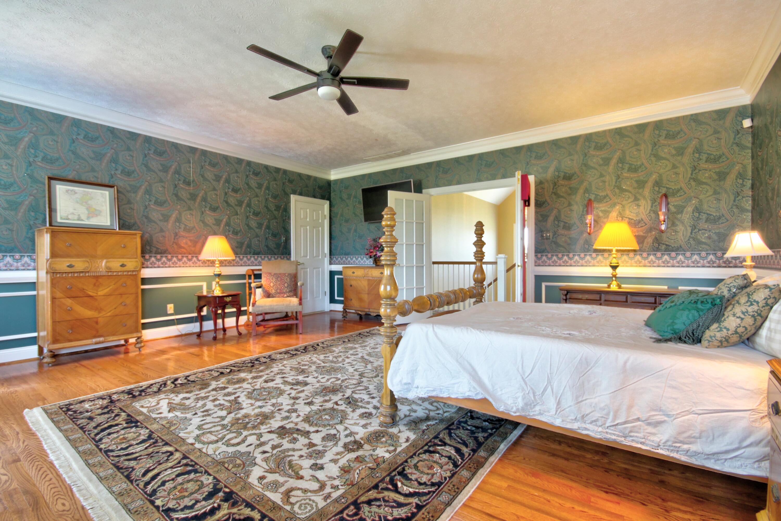 2080 Muir Station Road Lexington, KY 40516 - Photo 39 of 74 52