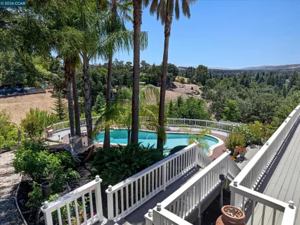 $2,999,000 | 671 Logan Lane, Danville, CA 94526