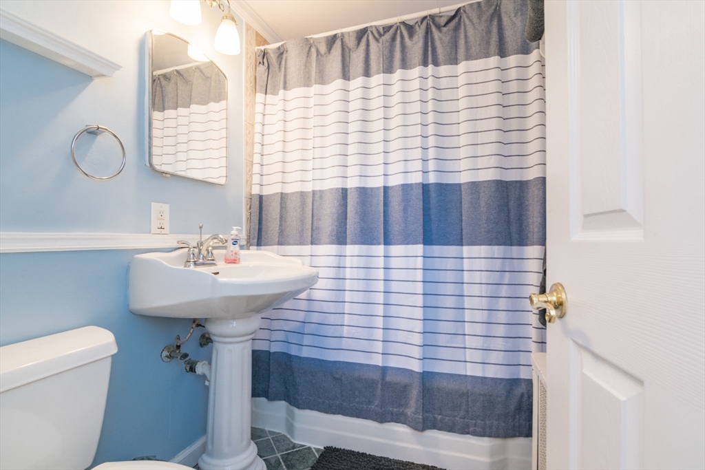 95 Benz Street Springfield, MA 01118 - Photo 13 of 23 Gallery Image 13