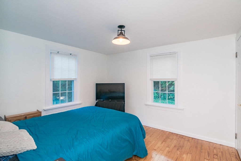 95 Benz Street Springfield, MA 01118 - Photo 14 of 23 Gallery Image 14