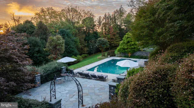 an aerial view of a house having outdoor space