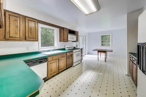 $299,000 | 4233 North Blueridge Drive, La Porte, IN 46350