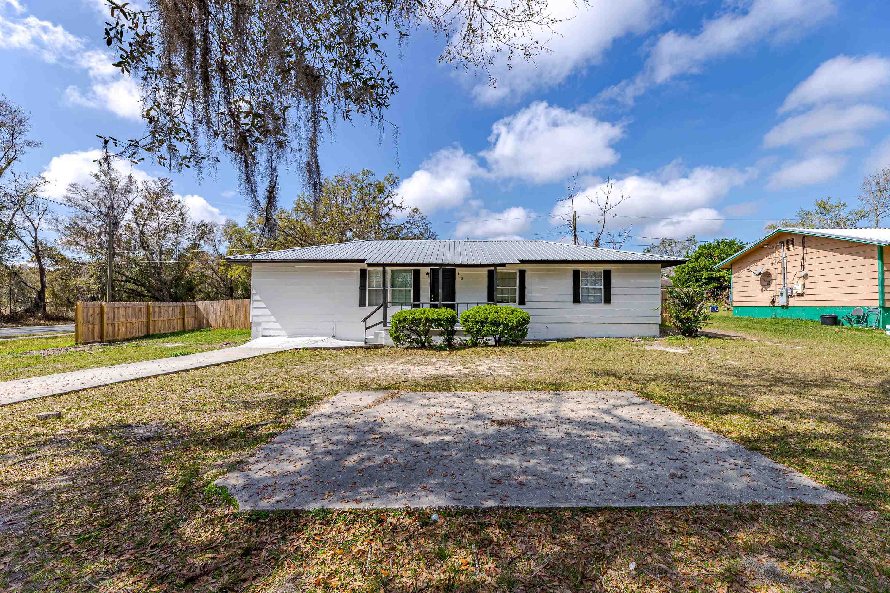 115 Arnold Street Madison, FL 32340 - Photo 8 of 28