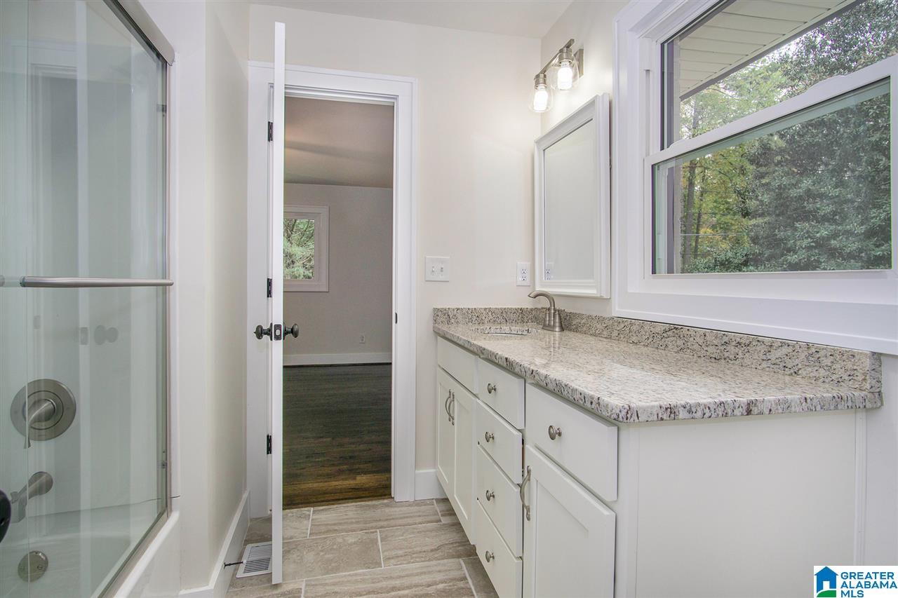 1544 Saulter Road Birmingham, AL 35209 - Photo 14 of 26