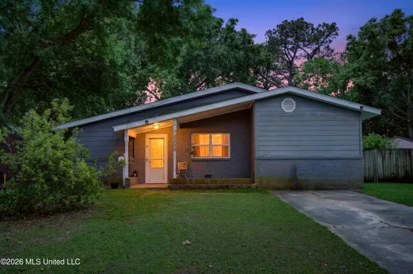 $130,000 | 2208 Kingsberry Avenue, Pascagoula, MS 39567