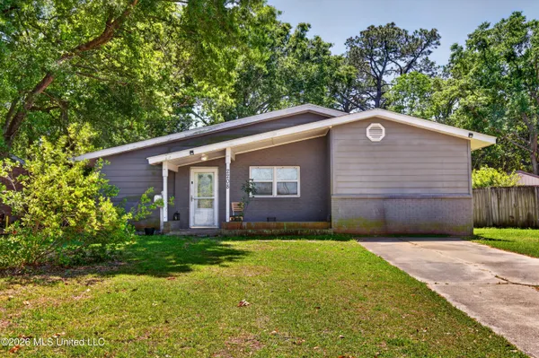 $130,000 | 2208 Kingsberry Avenue, Pascagoula, MS 39567