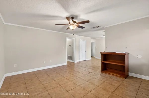 $130,000 | 2208 Kingsberry Avenue, Pascagoula, MS 39567