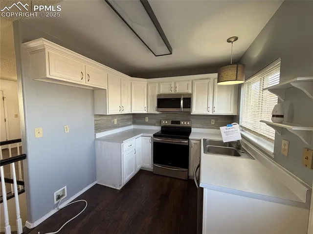 $342,500 | 770 Memory Lane, Fountain, CO 80817