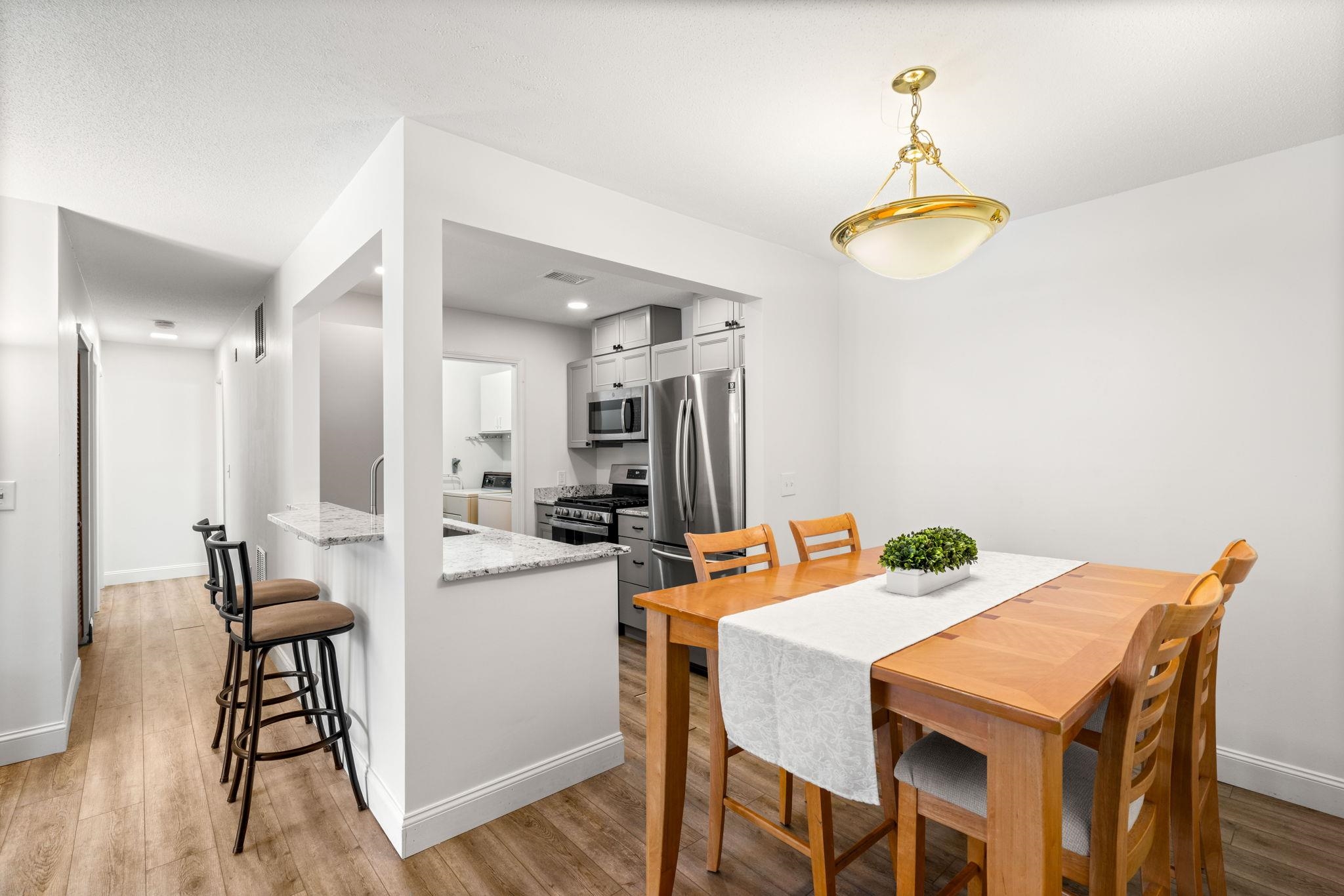 5 Bernards Road, Unit 25 Merrimack, NH 03054 - Photo 5 of 35 Gallery Image 5