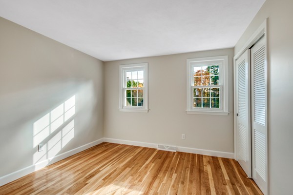 40 Hillcrest Road Medfield, MA 02052 - Photo 15 of 30 Gallery Image 15