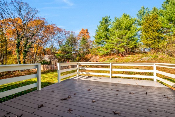 40 Hillcrest Road Medfield, MA 02052 - Photo 25 of 30 Gallery Image 25