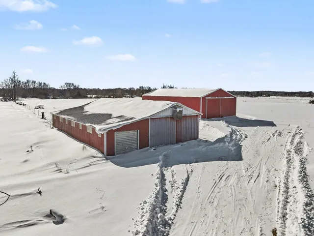 $850,000 | 6056 West 16th Street, Fremont, MI 49412