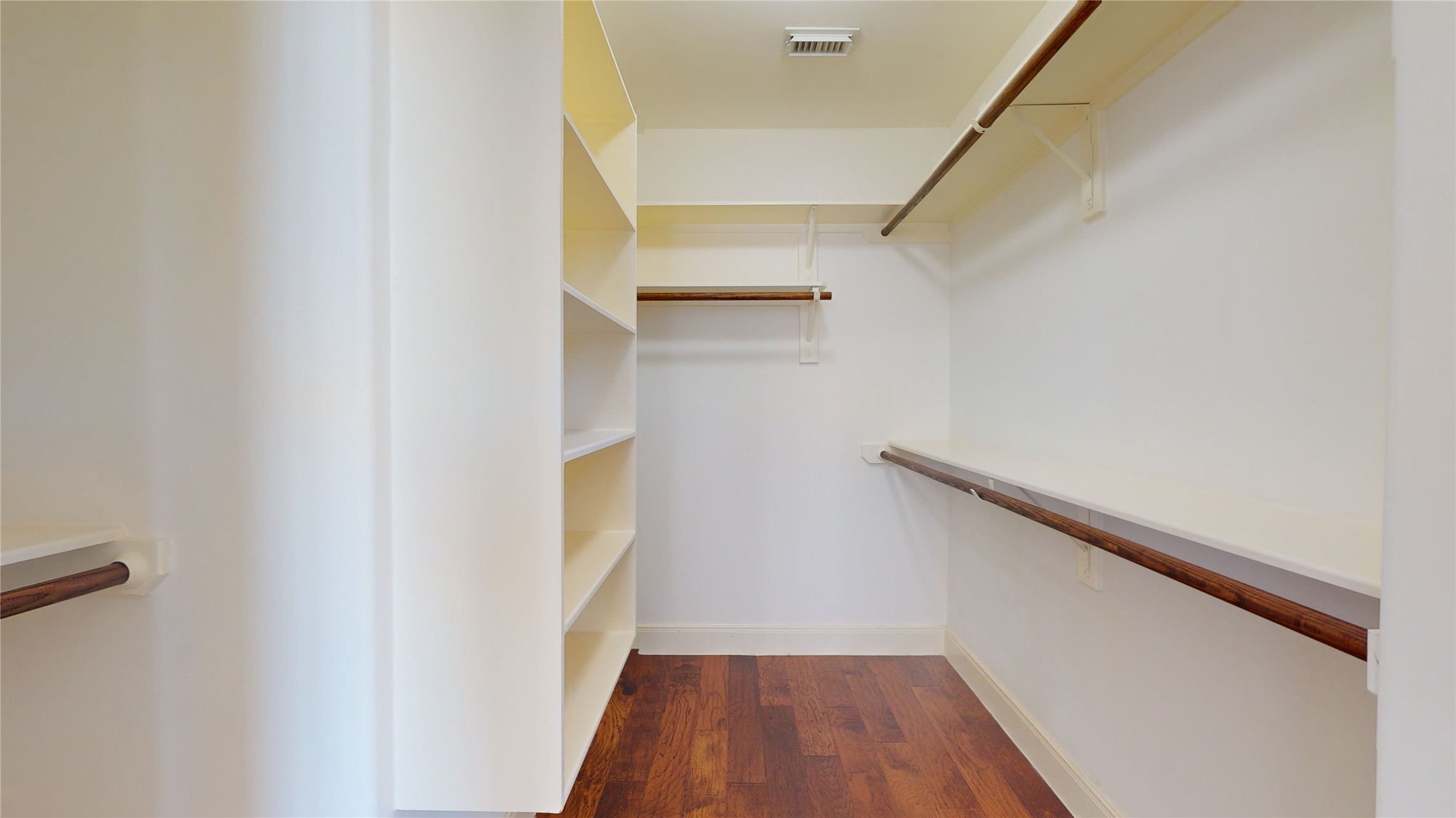 328 Malone Street Houston, TX 77007 - Photo 37 of 50 a view of entryway with stairs