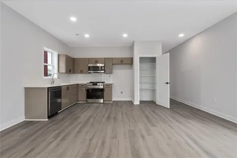 $499,900 | 4521 Forest Avenue, Kansas City, MO 64110