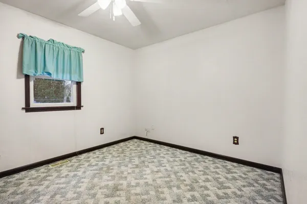 $350,000 | 3426 Meadowcroft Avenue, Kalamazoo, MI 49004