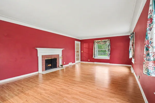 $350,000 | 3426 Meadowcroft Avenue, Kalamazoo, MI 49004