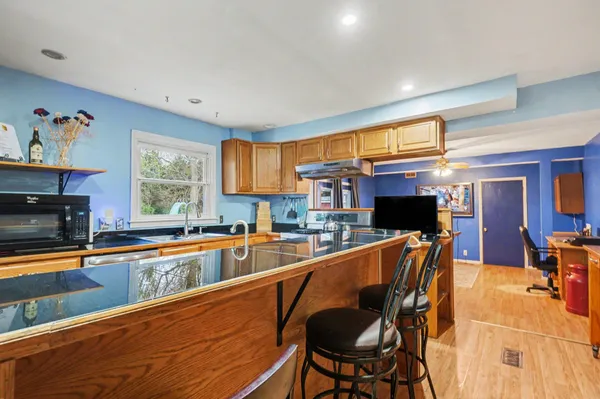 $350,000 | 3426 Meadowcroft Avenue, Kalamazoo, MI 49004