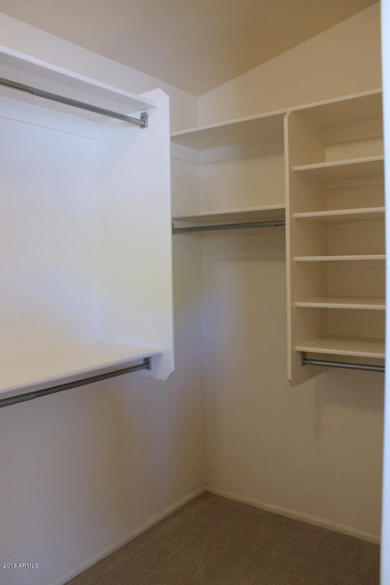 3872 East Simpson Road Gilbert, AZ 85297 - Photo 16 of 32 Master - Walk-in Closet