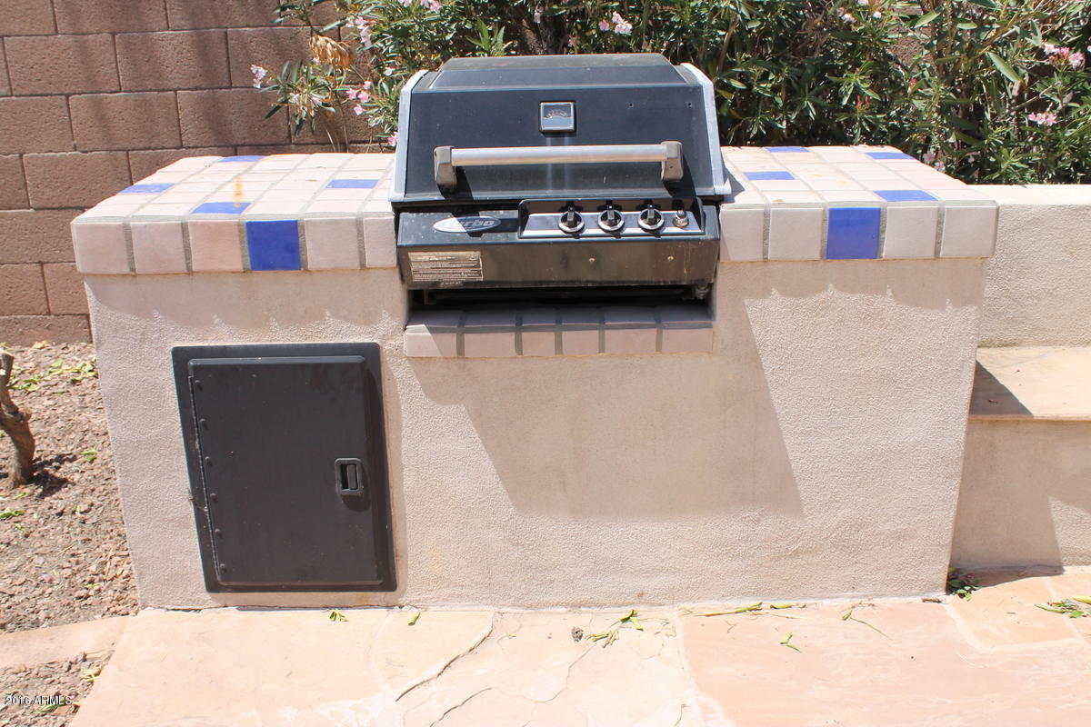 3872 East Simpson Road Gilbert, AZ 85297 - Photo 27 of 32 Built in BBQ